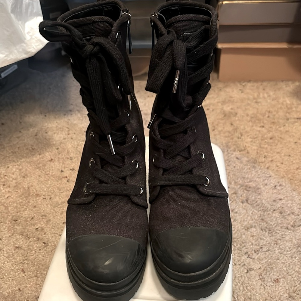 Like New Michael Kors Corey Combat Boots black cotton canvas